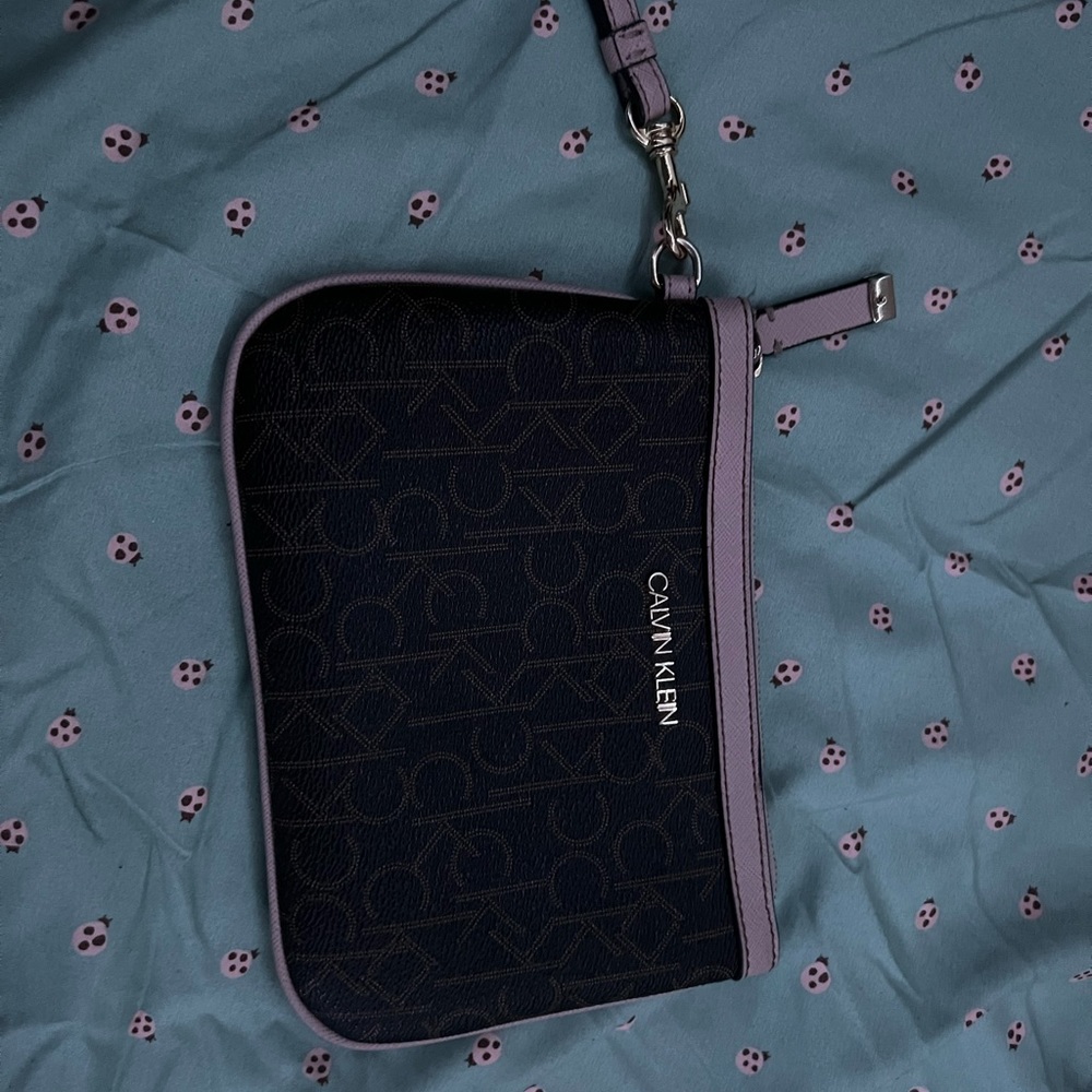 Calvin Klein Wrist Wallet